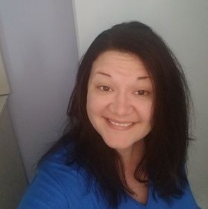 Meet your Posher, Laurie-jean